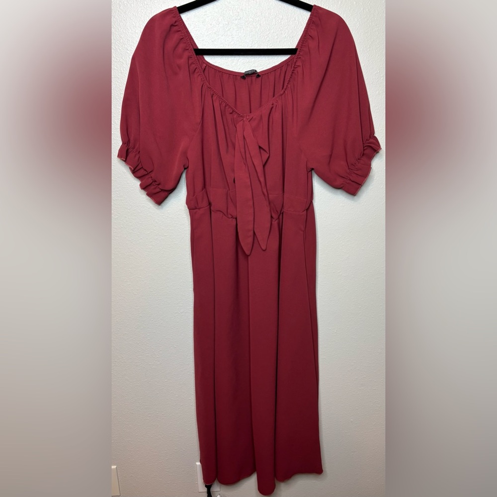 Women’s BloomChic size 14-16 dress